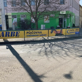 Reko - Reklama na zábradlí - Reklamní plochy Brno - ARBE