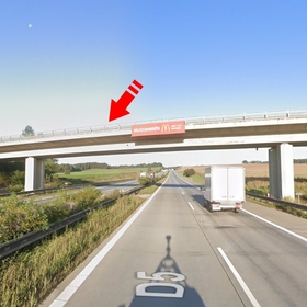 Reklamní plocha č.1415299 - Reklama na mostech