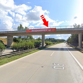 Reklamní plocha č.1415318 - Reklama na mostech